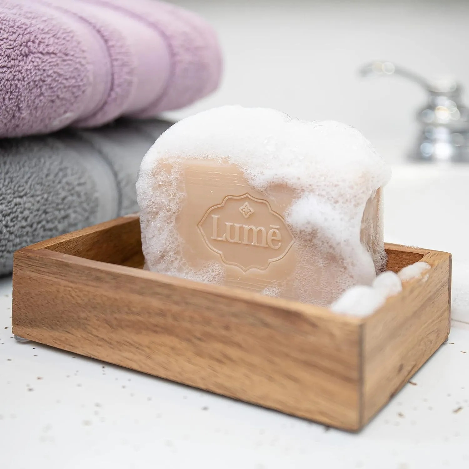 Lume Triple Milled Soap - Rich Moisture & Gentle Cleansing - Paraben Free, Phthalate Free, Skin Safe - 5 ounce (Peony Rose)
